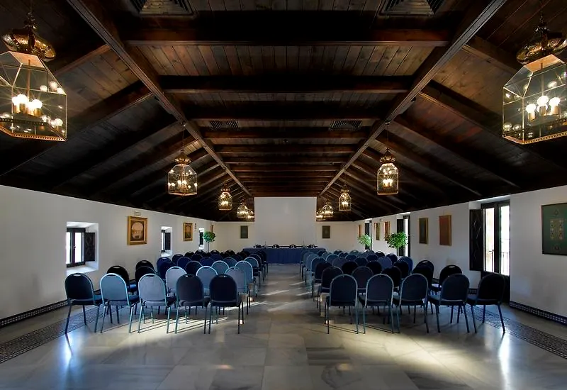 Parador De Carmona Hotel